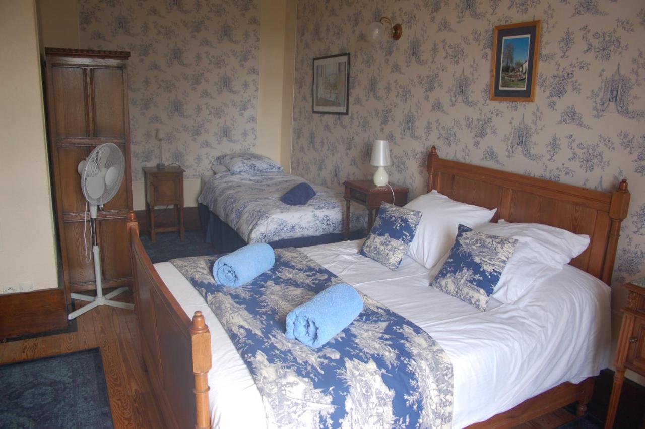 Le Logis Des Quatre Puits Bed and Breakfast Neuvicq-Montguyon Eksteriør billede