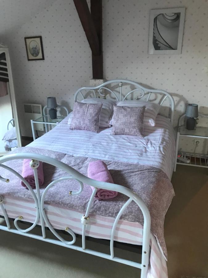 Le Logis Des Quatre Puits Bed and Breakfast Neuvicq-Montguyon Eksteriør billede