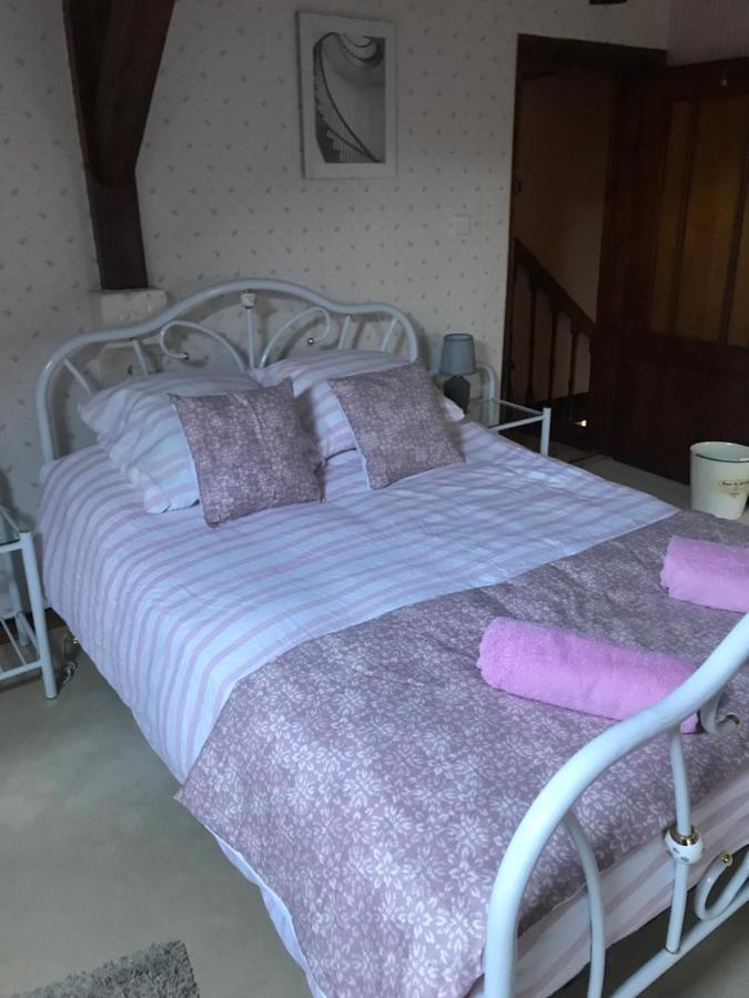 Le Logis Des Quatre Puits Bed and Breakfast Neuvicq-Montguyon Eksteriør billede